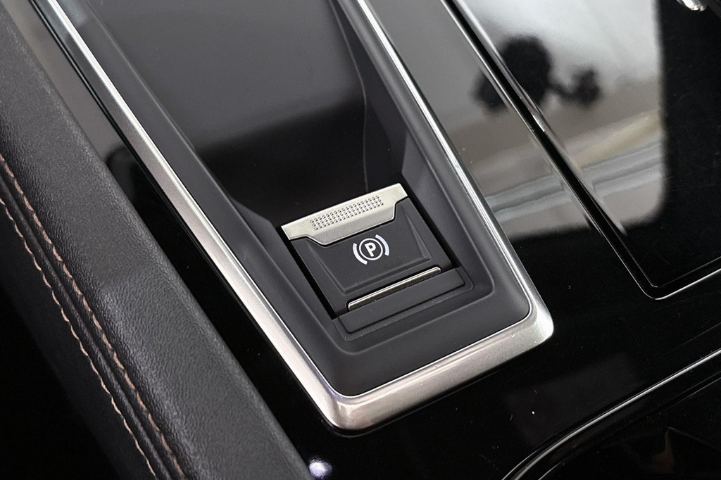 Peugeot 508 (X133HF) met abonnement
