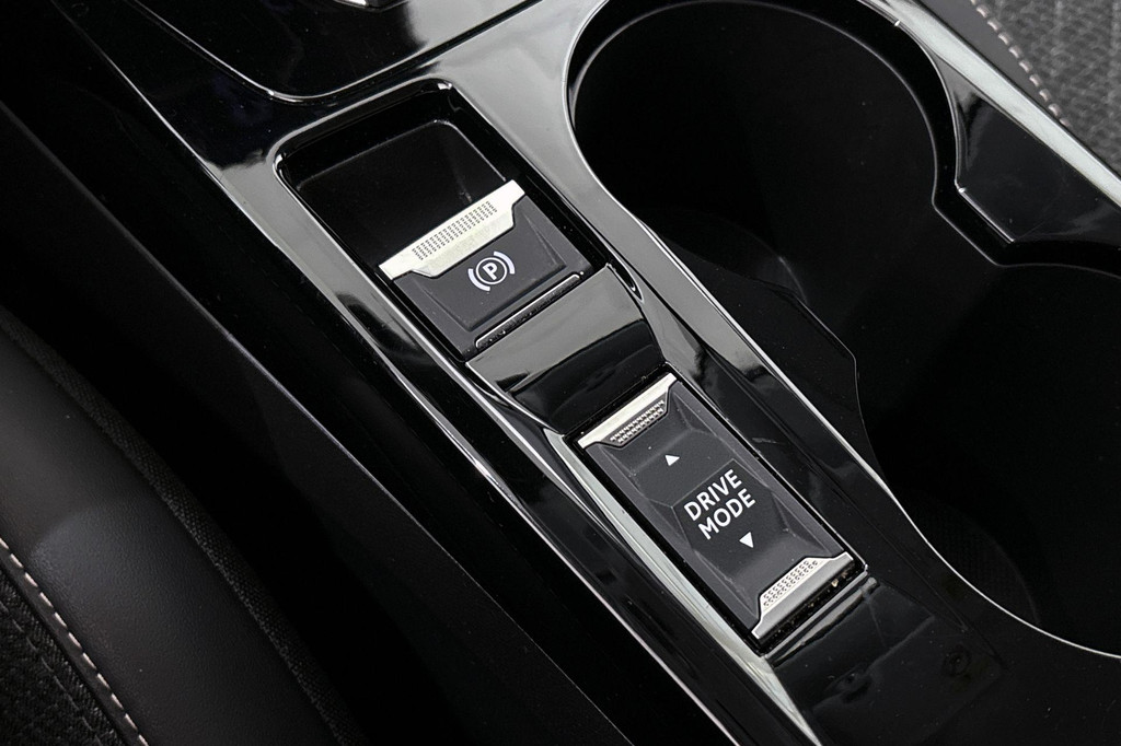 Peugeot 208 (HPS03T) met abonnement