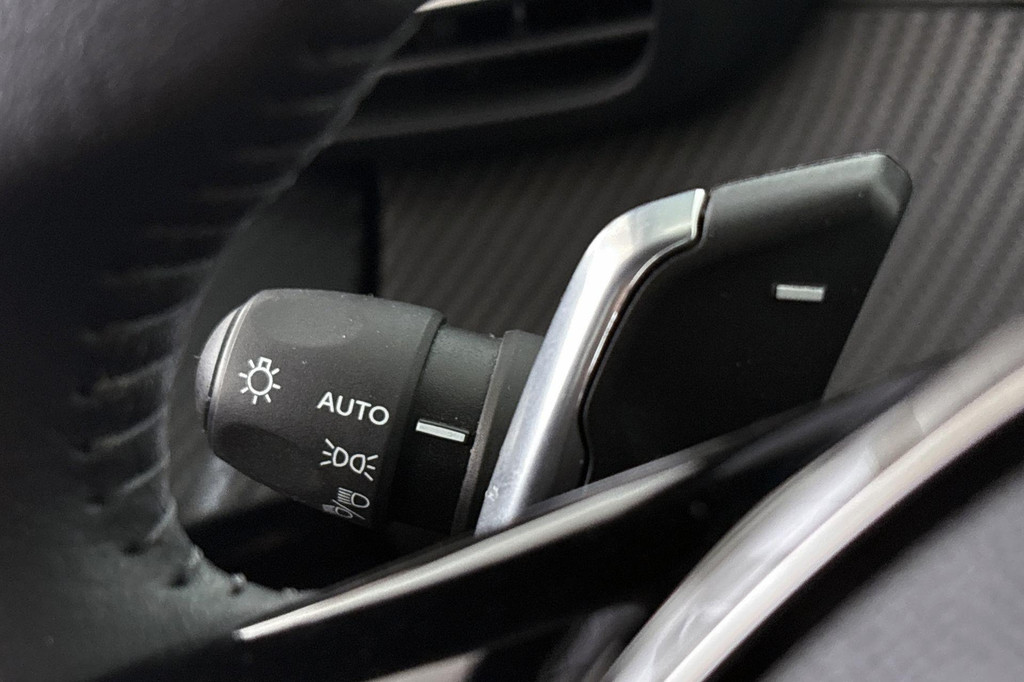 Peugeot 208 (HPS03T) met abonnement