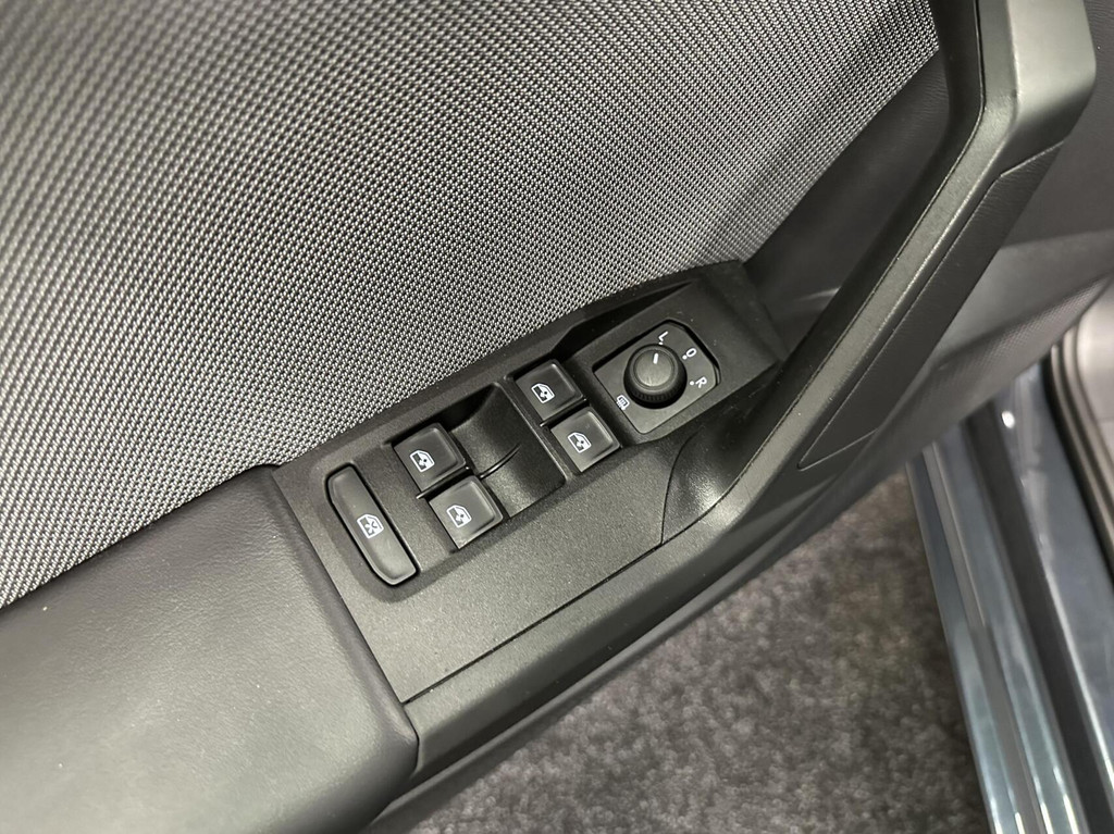 Seat Leon Sportstourer (L137ZT) met abonnement