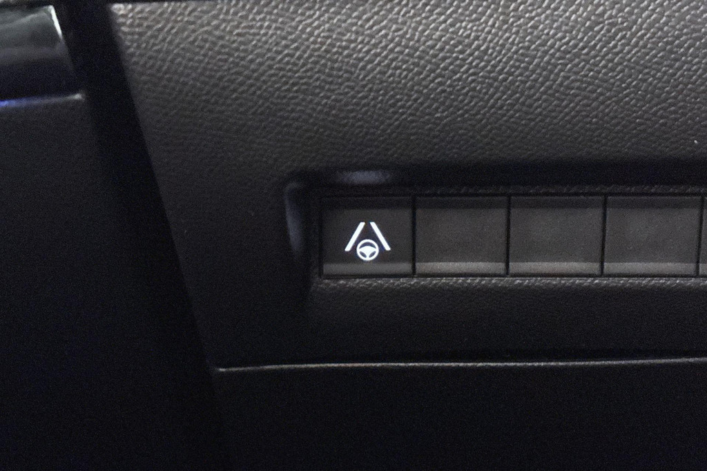 Peugeot 2008 (KBH68X) met abonnement