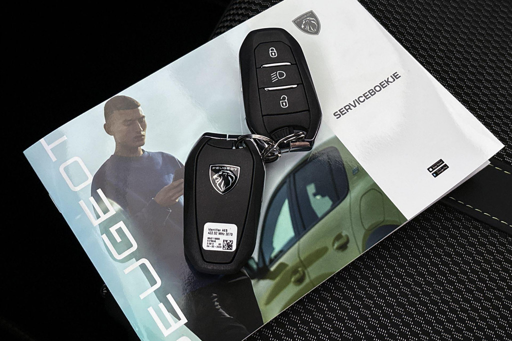Peugeot 2008 (KBH68X) met abonnement