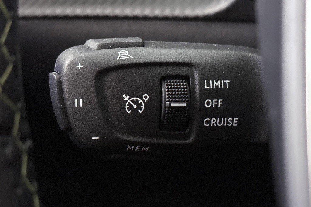 Peugeot 2008 (KBH68X) met abonnement