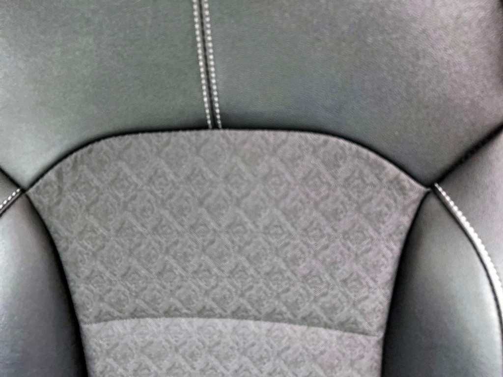 Kia Niro (KXL34X) met abonnement