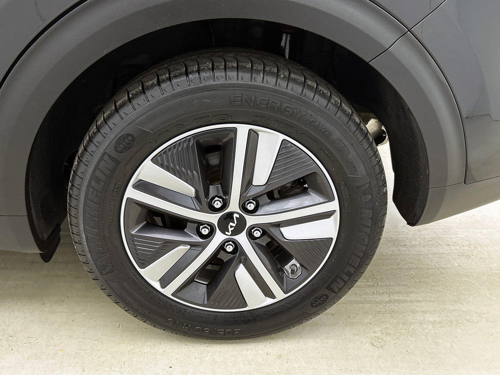Kia Niro (KXL34X) met abonnement