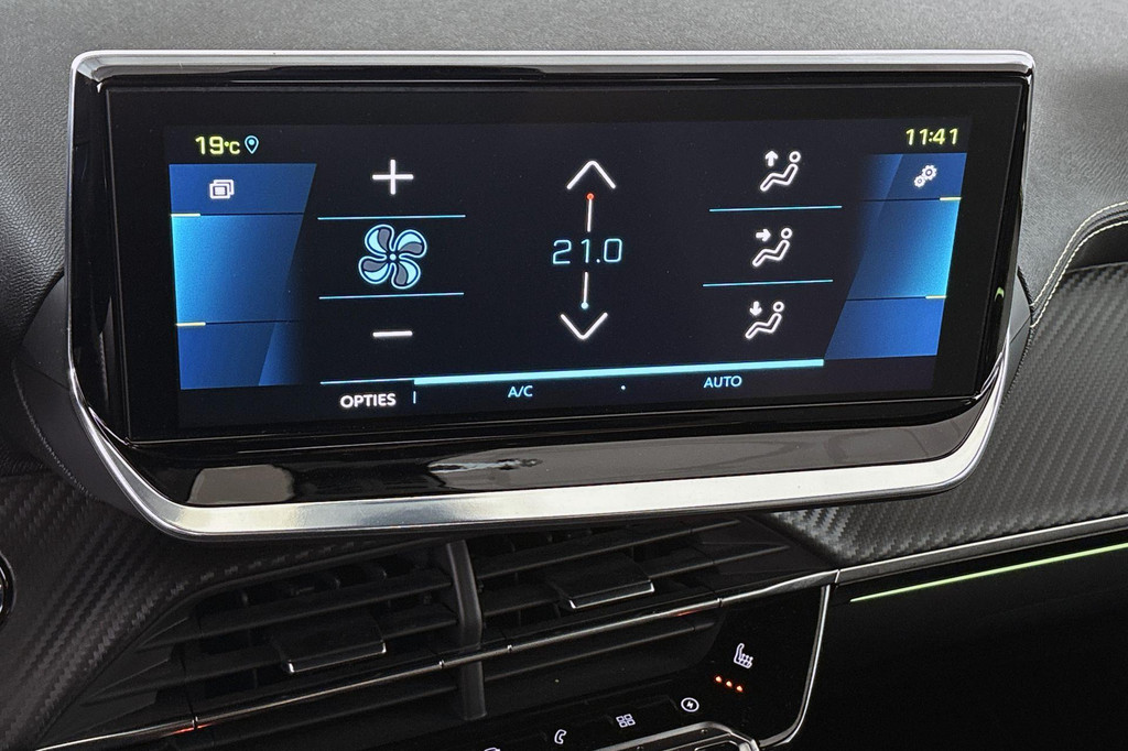 Peugeot e-2008 (L701ZL) met abonnement