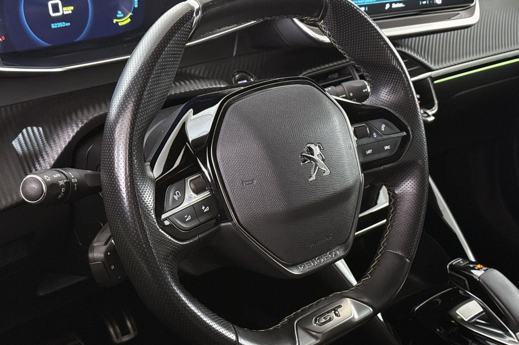 Peugeot e-2008 (L701ZL) met abonnement