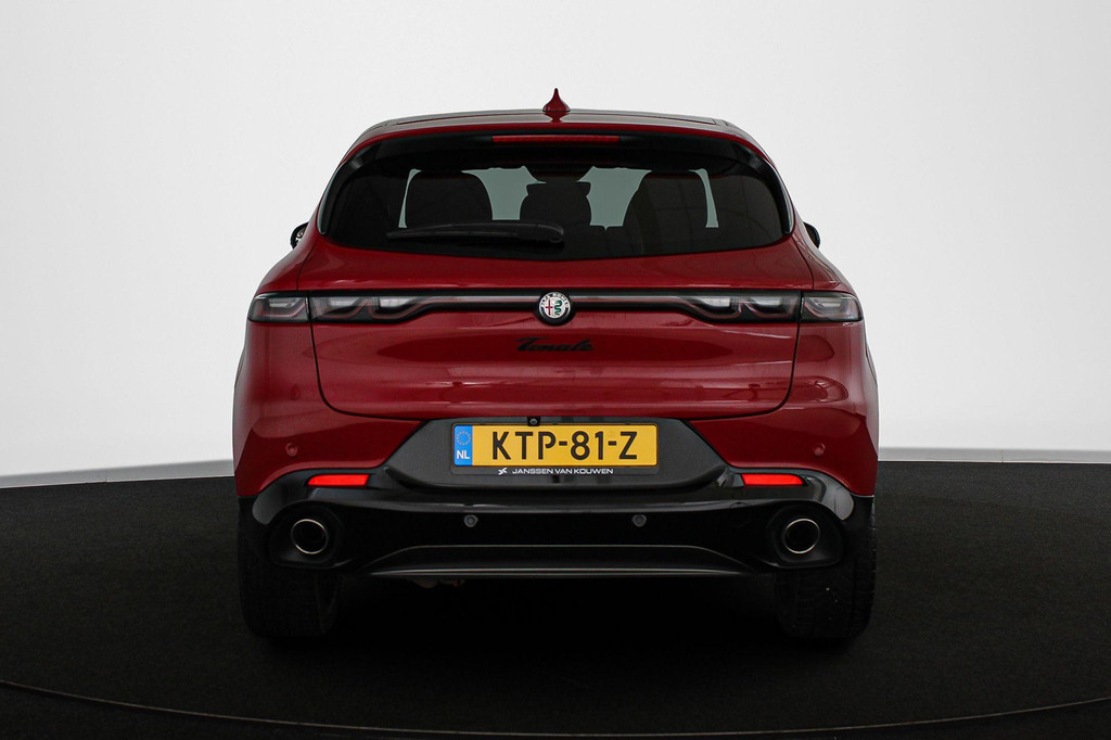Alfa Romeo Tonale (KTP81Z) met abonnement