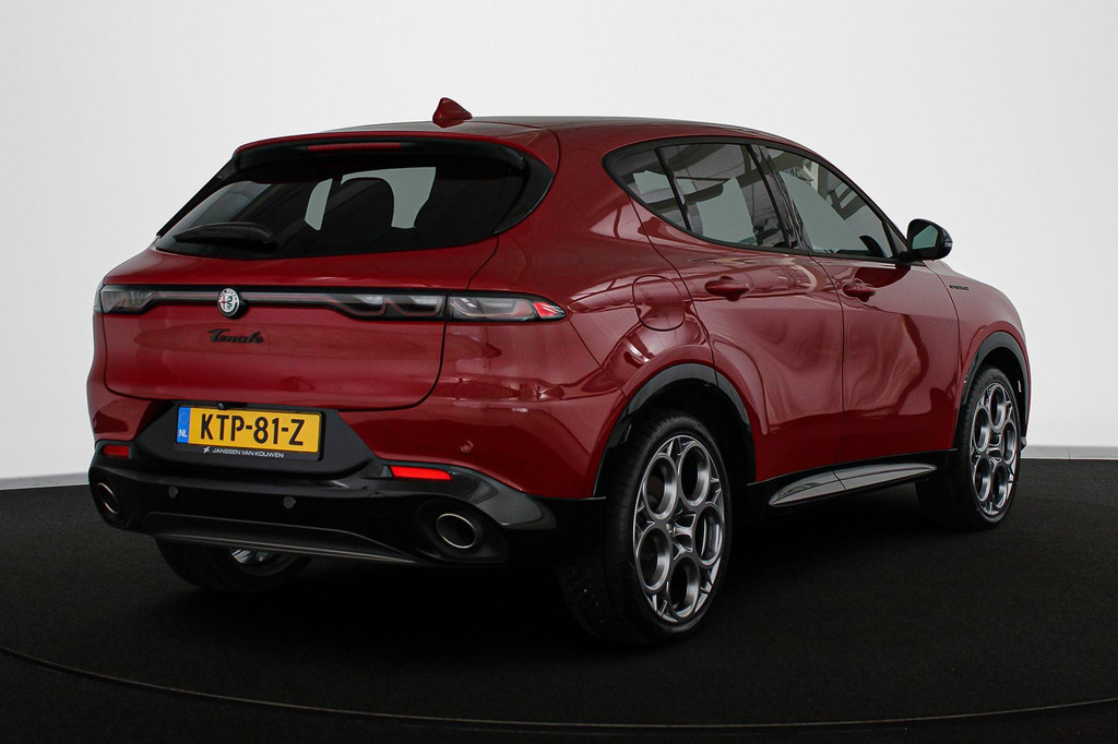 Alfa Romeo Tonale (KTP81Z) met abonnement