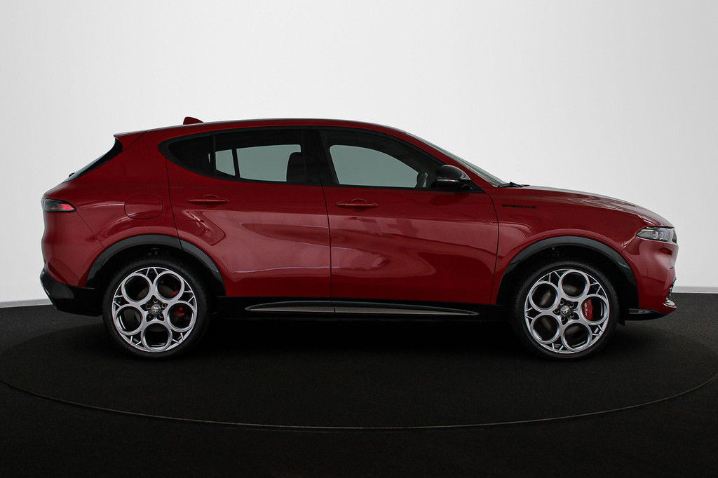 Alfa Romeo Tonale (KTP81Z) met abonnement