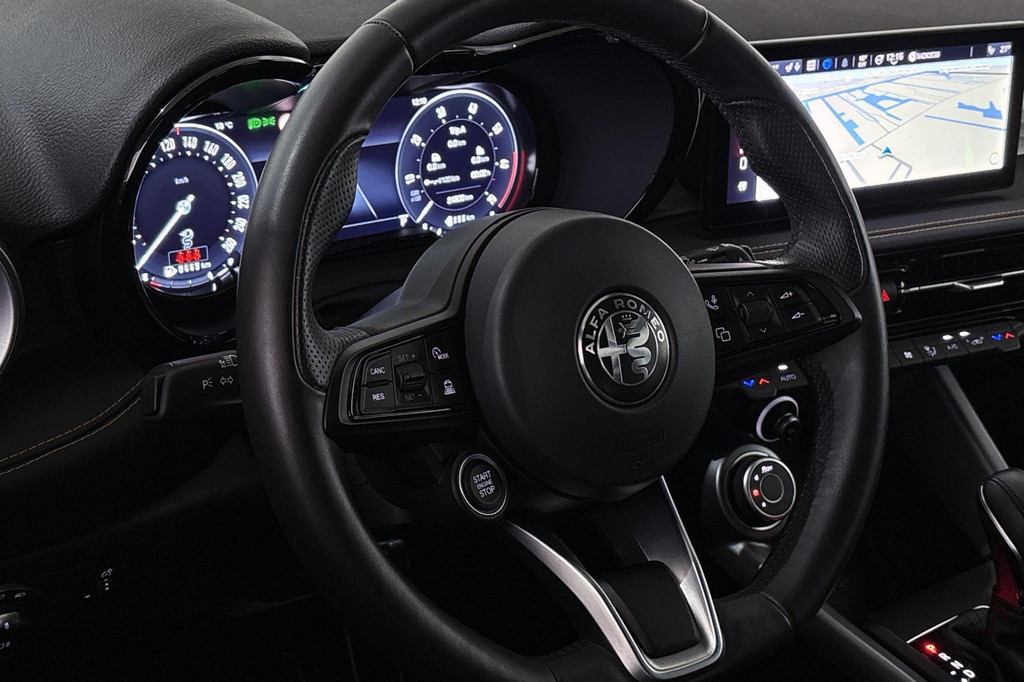 Alfa Romeo Tonale (KTP81Z) met abonnement