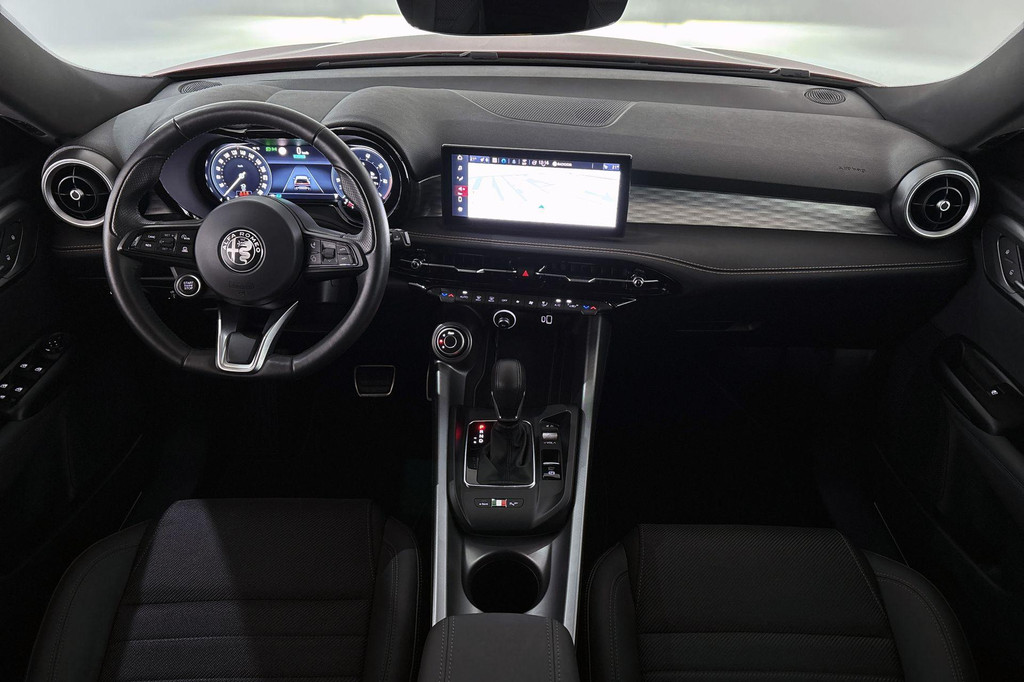 Alfa Romeo Tonale (KTP81Z) met abonnement