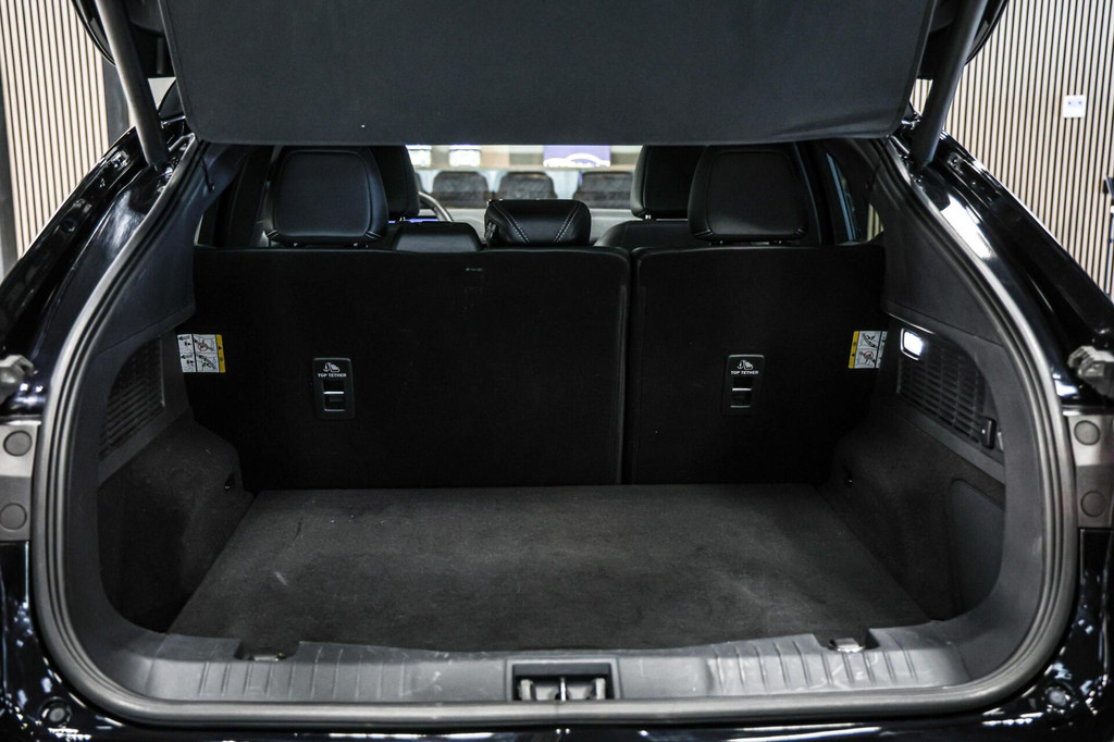 Ford Mustang Mach-E (N431DS) met abonnement