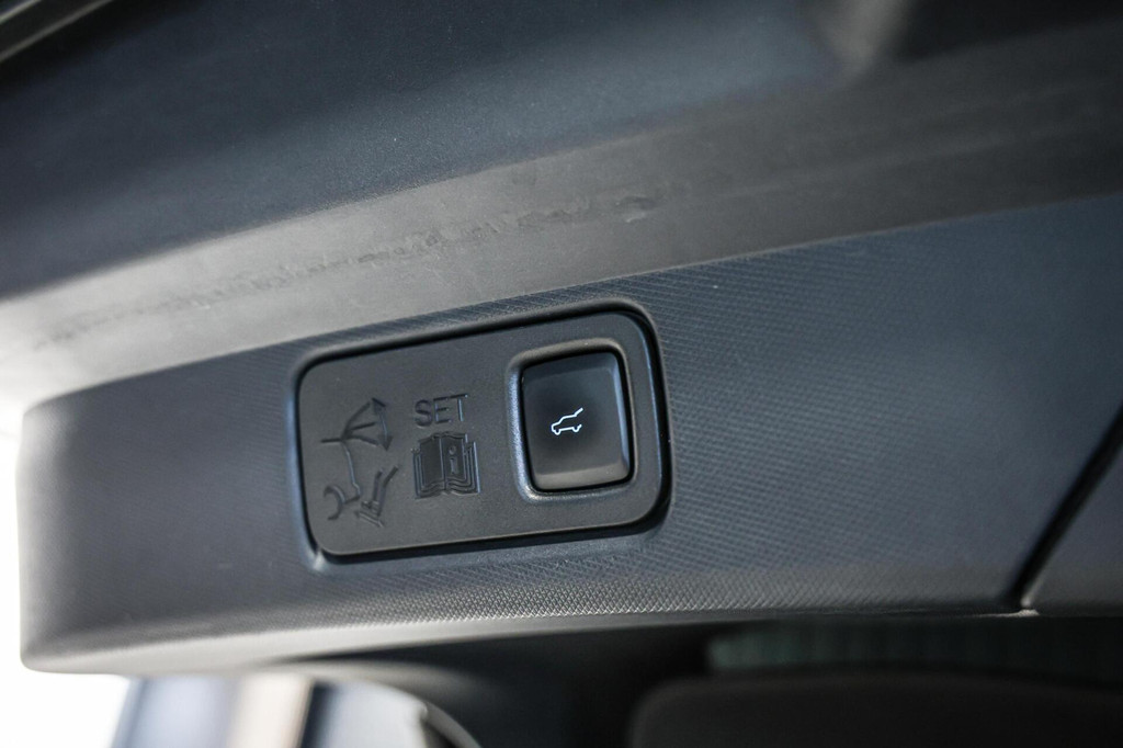 Ford Mustang Mach-E (N431DS) met abonnement