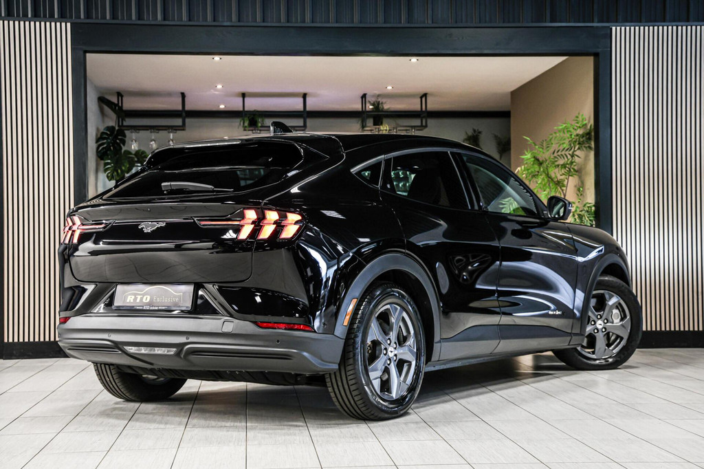 Ford Mustang Mach-E (N431DS) met abonnement