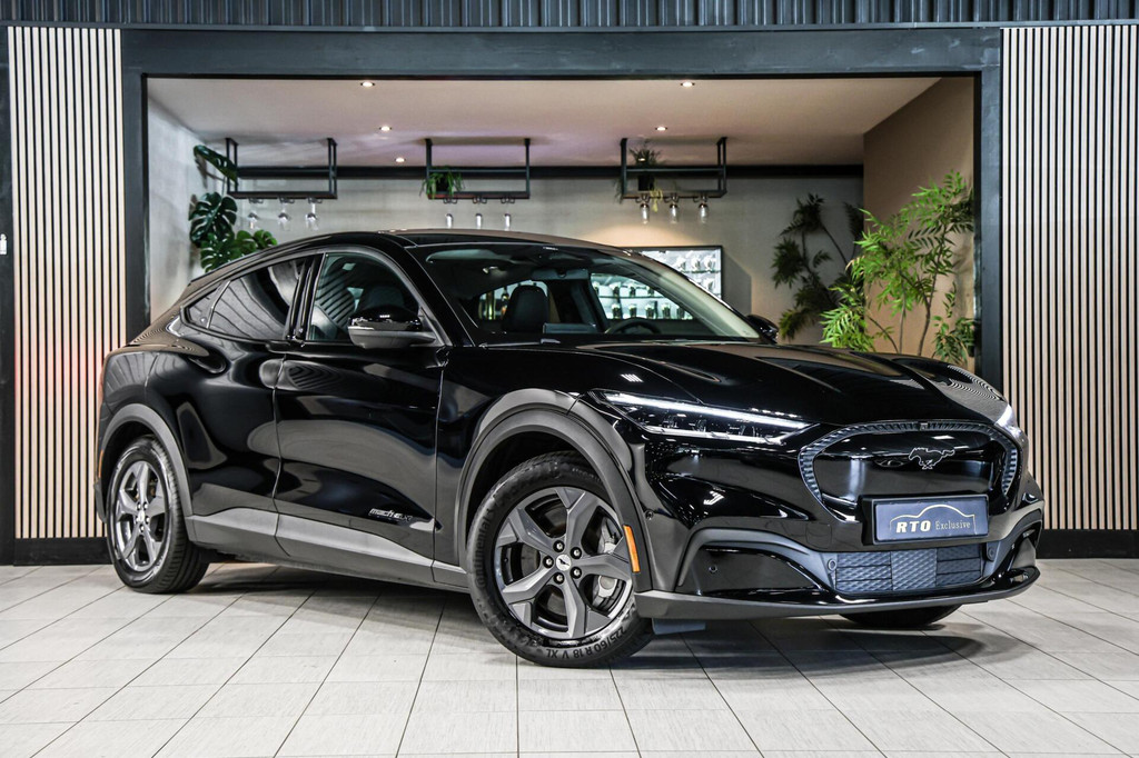 Ford Mustang Mach-E (N431DS) met abonnement