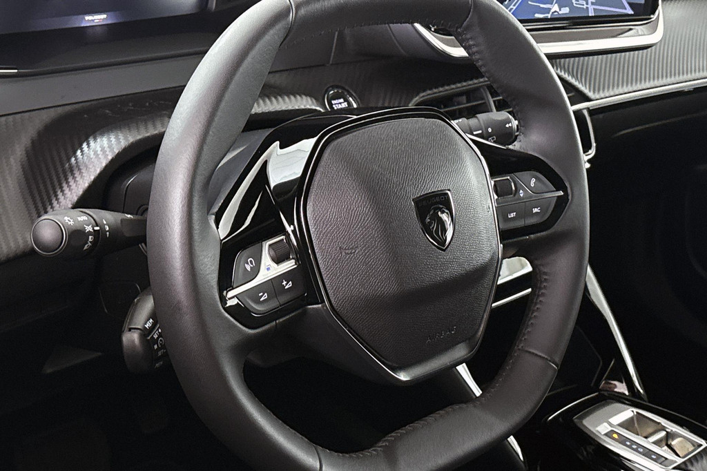 Peugeot e-2008 (KTP82Z) met abonnement