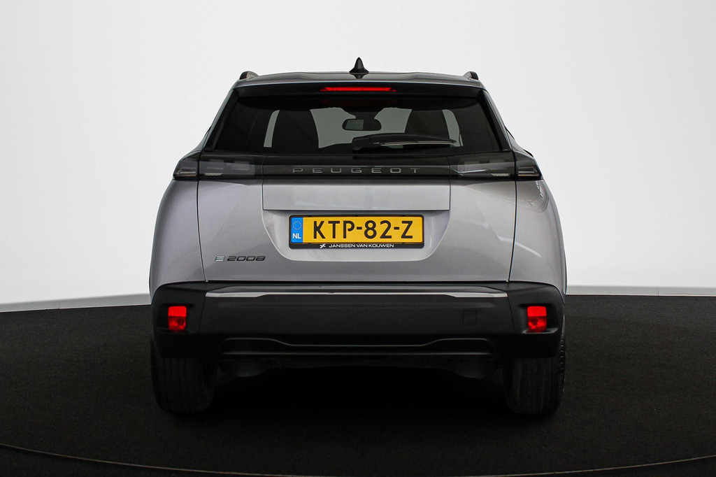 Peugeot e-2008 (KTP82Z) met abonnement
