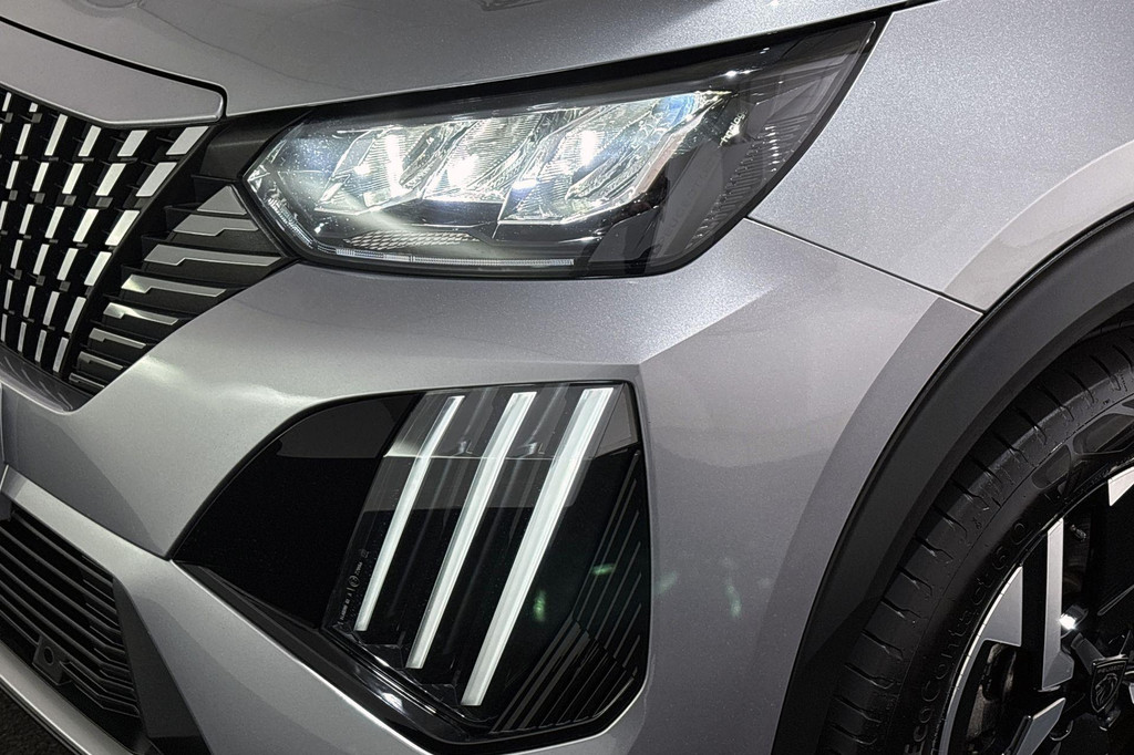 Peugeot e-2008 (KTP82Z) met abonnement
