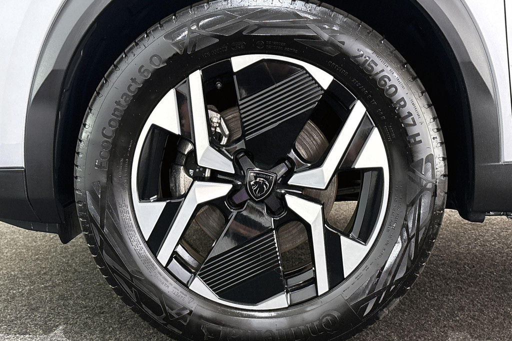 Peugeot e-2008 (KTP82Z) met abonnement