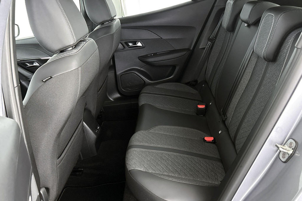 Peugeot e-2008 (KTP82Z) met abonnement