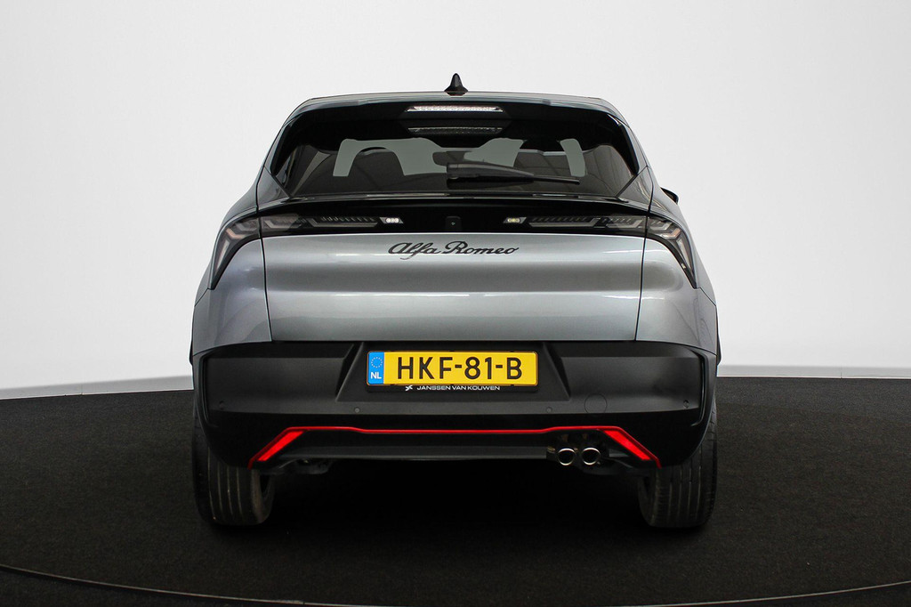 Alfa Romeo Junior (HKF81B) met abonnement