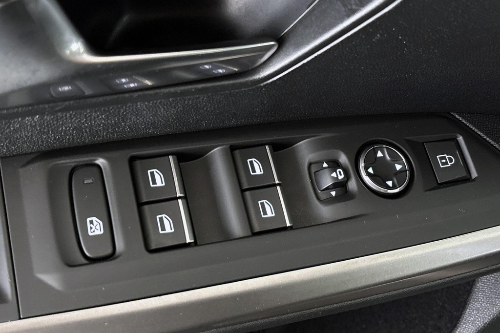 Peugeot 5008 (KRR71L) met abonnement