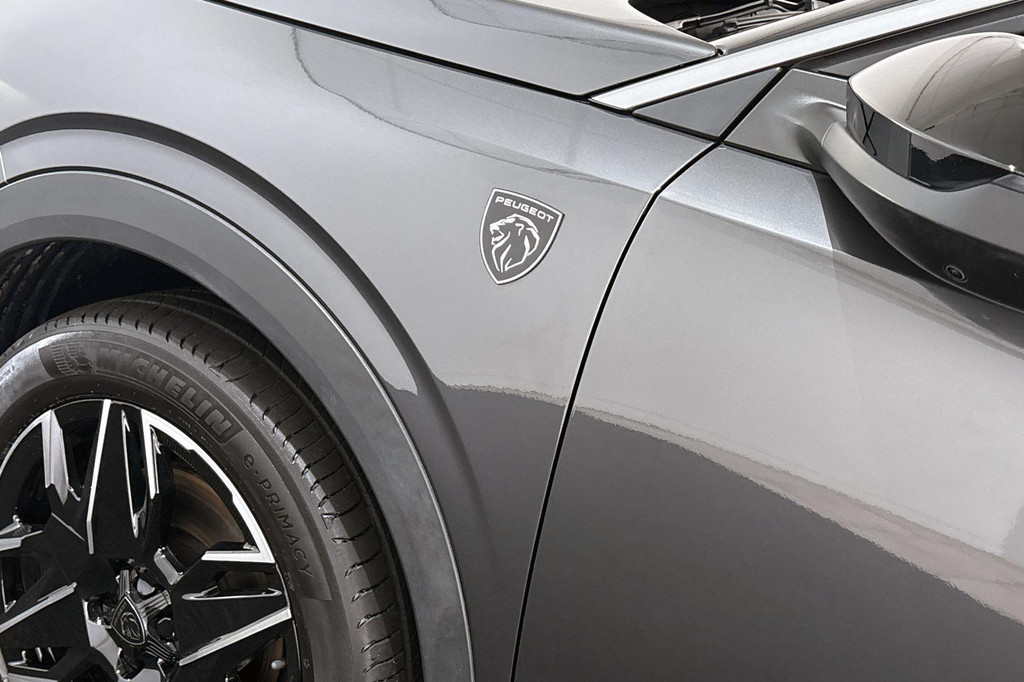 Peugeot 5008 (KRR71L) met abonnement