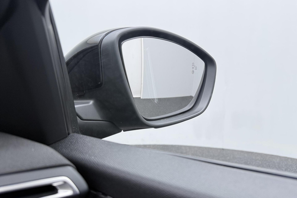 Peugeot 208 (KKJ66N) met abonnement