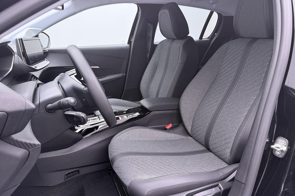 Peugeot 208 (KKJ66N) met abonnement