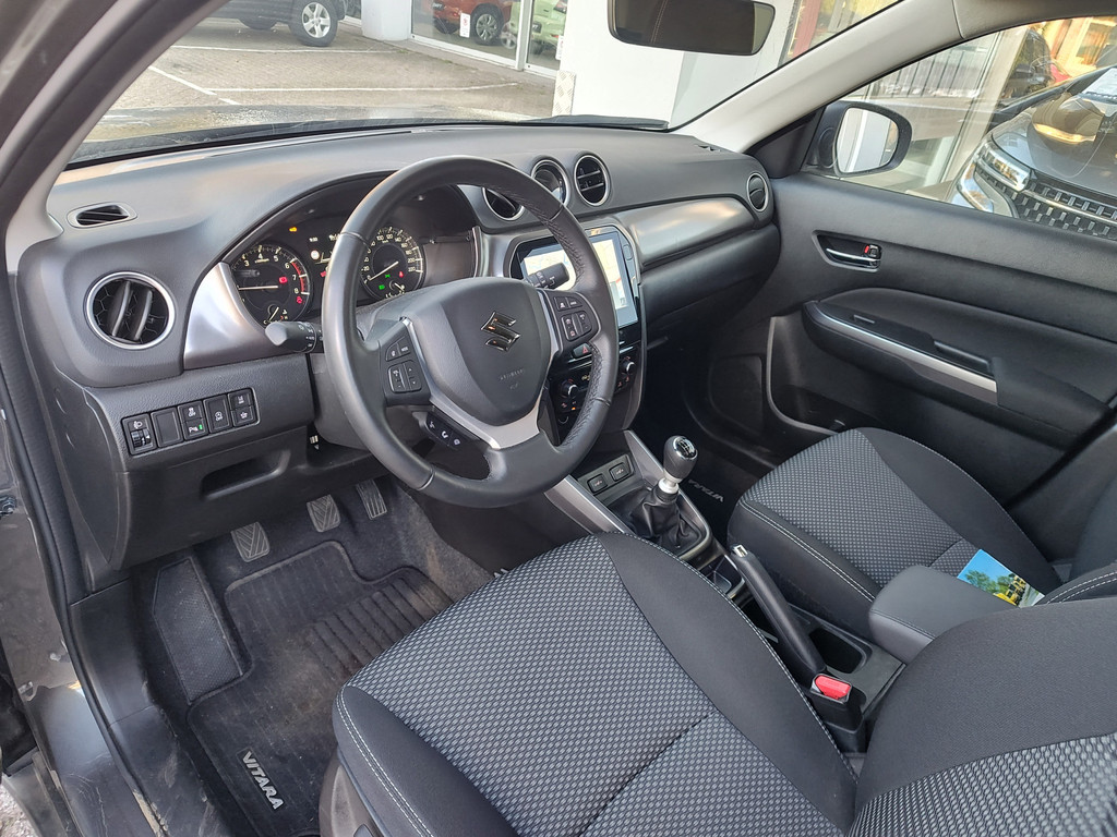 Suzuki Vitara (HLR62G) met abonnement