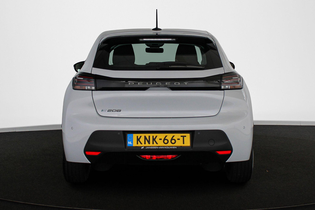 Peugeot e-208 (KNK66T) met abonnement