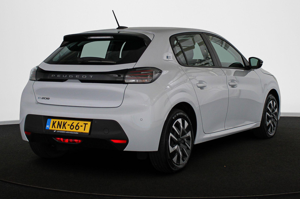 Peugeot e-208 (KNK66T) met abonnement