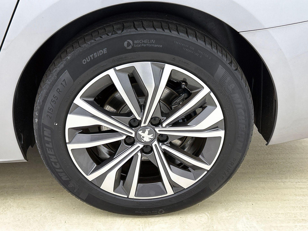Peugeot 508 (KXG79B) met abonnement