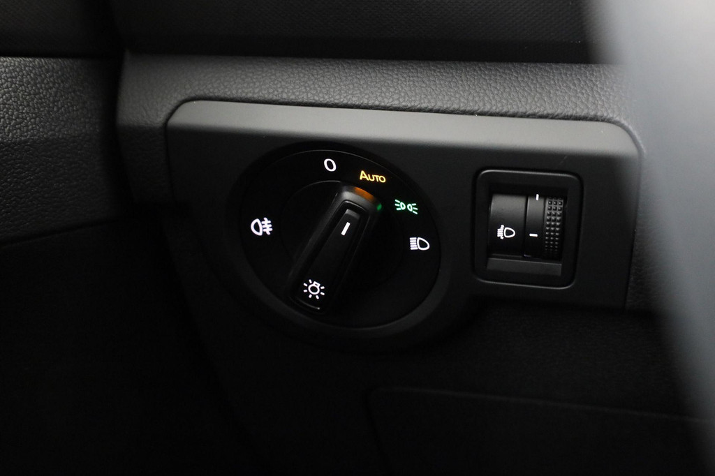 Volkswagen T-Cross (KNR10F) met abonnement
