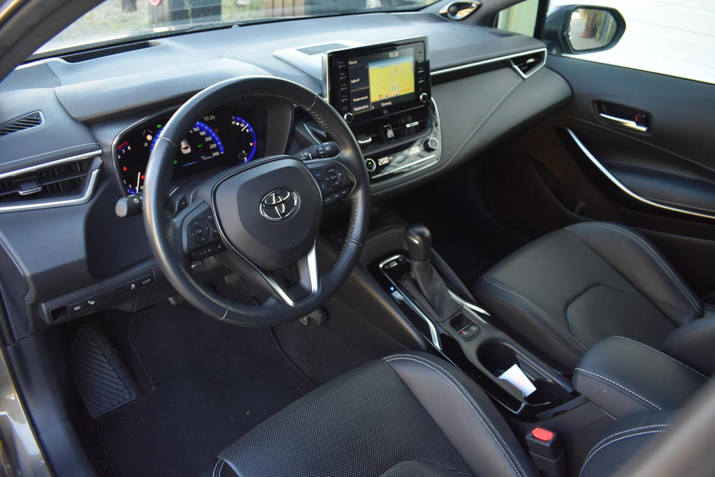 Toyota Corolla Touring Sports (N965JS) met abonnement