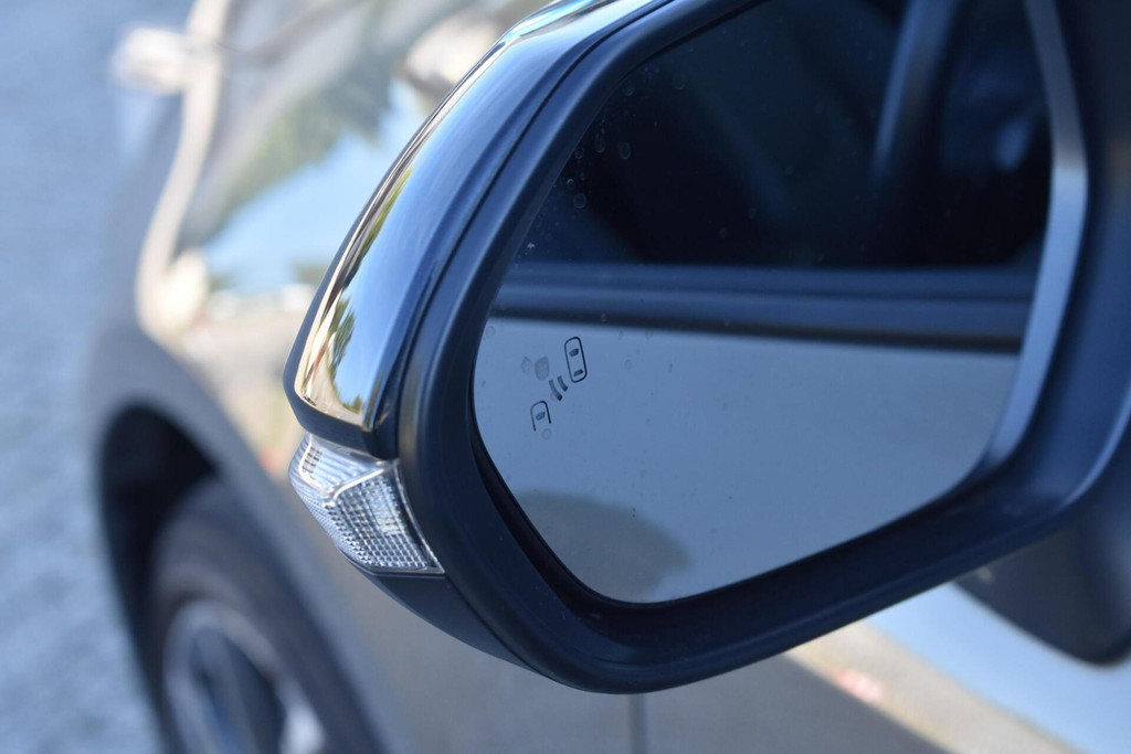 Toyota Corolla Touring Sports (N965JS) met abonnement
