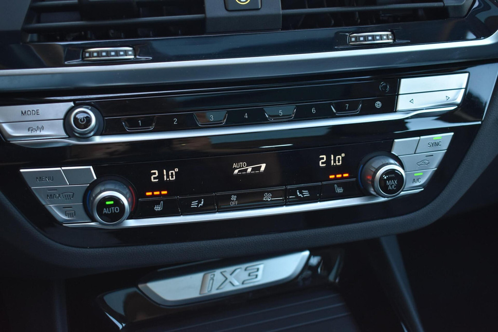 BMW iX3 (L543ZJ) met abonnement