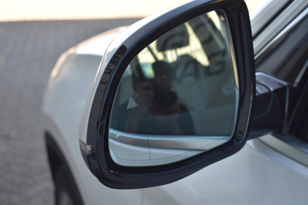 BMW iX3 (L543ZJ) met abonnement