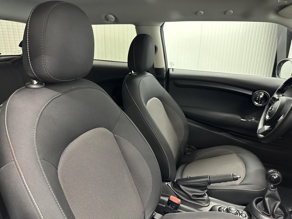 MINI 3-Deurs (P668SJ) met abonnement