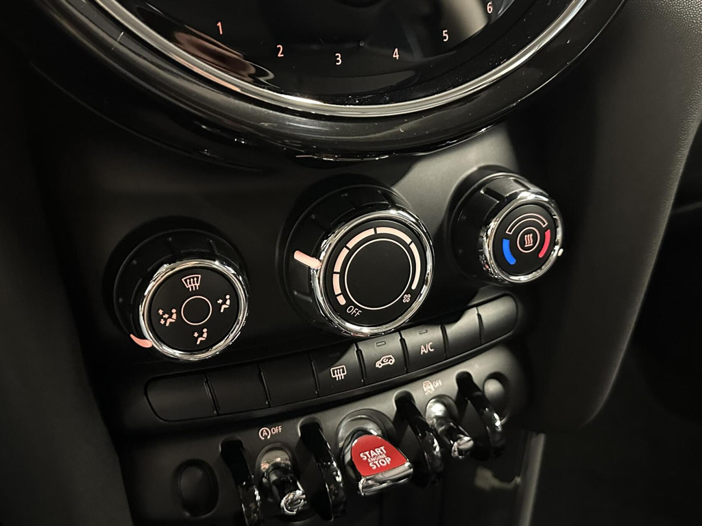 MINI 3-Deurs (P668SJ) met abonnement