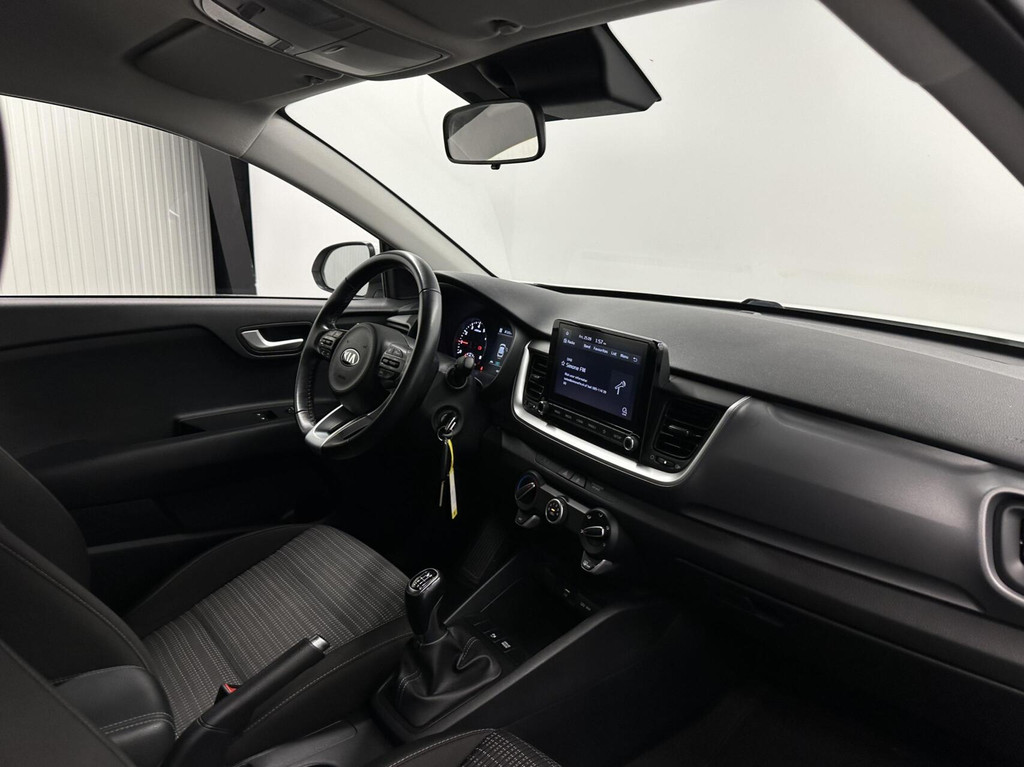 Kia Stonic (L874PV) met abonnement