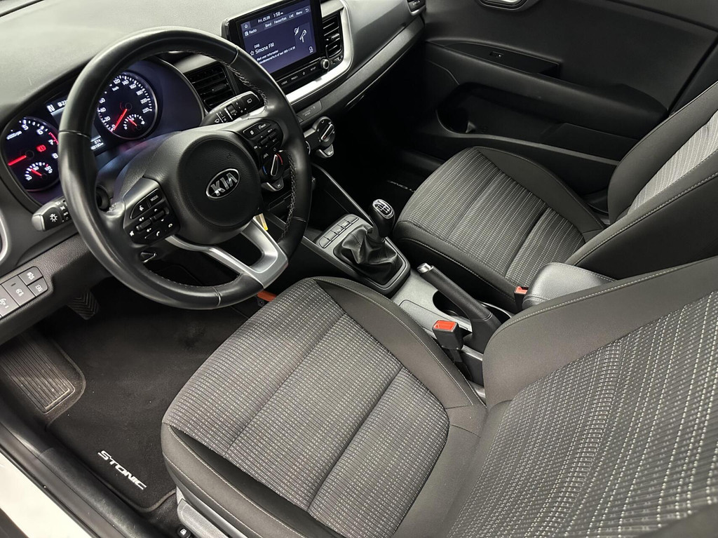 Kia Stonic (L874PV) met abonnement