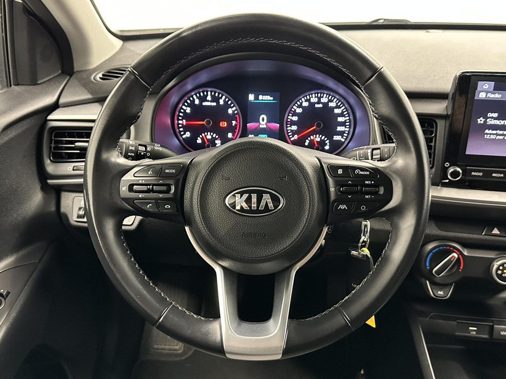 Kia Stonic (L874PV) met abonnement