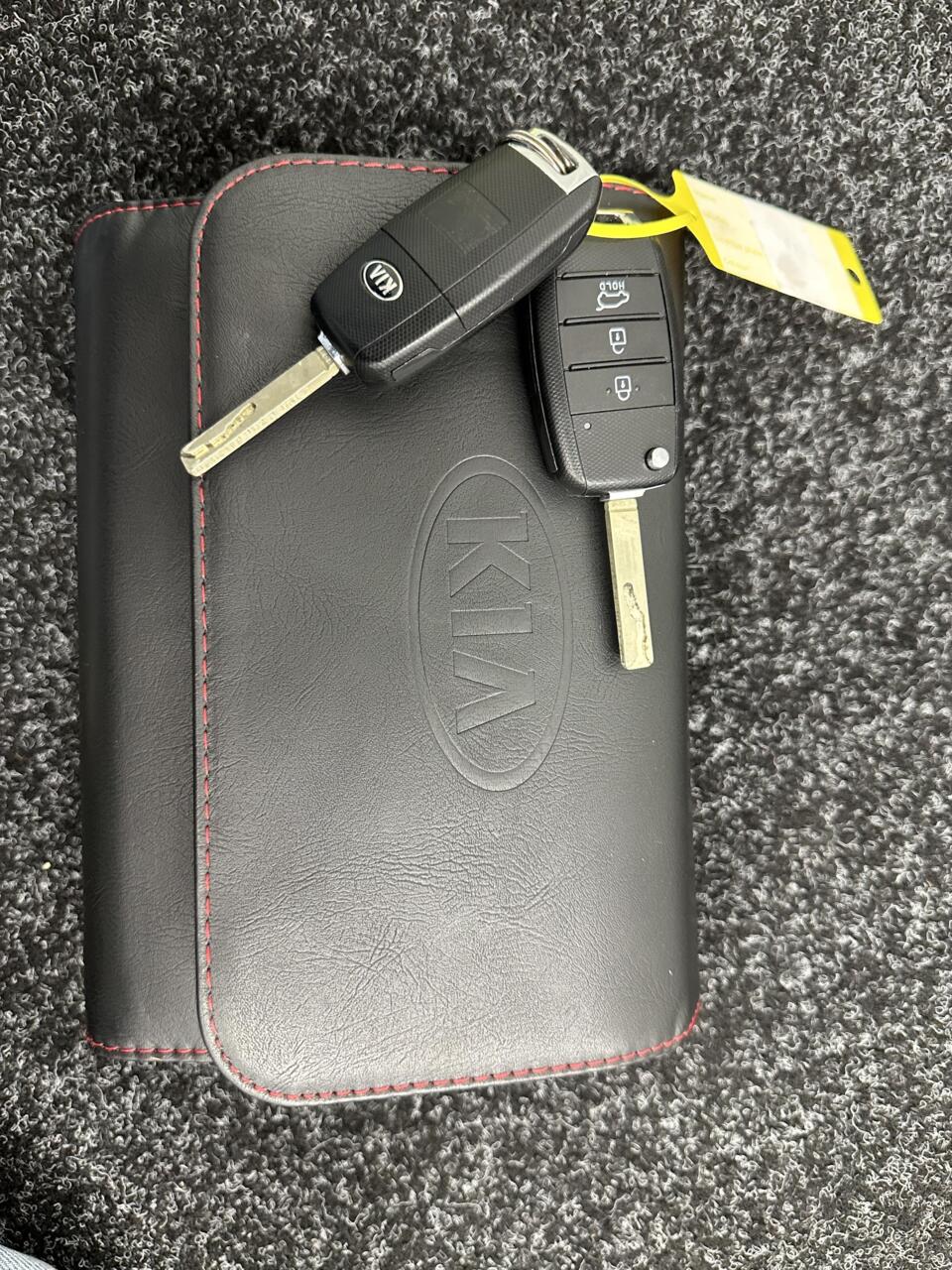 Kia Stonic (L874PV) met abonnement