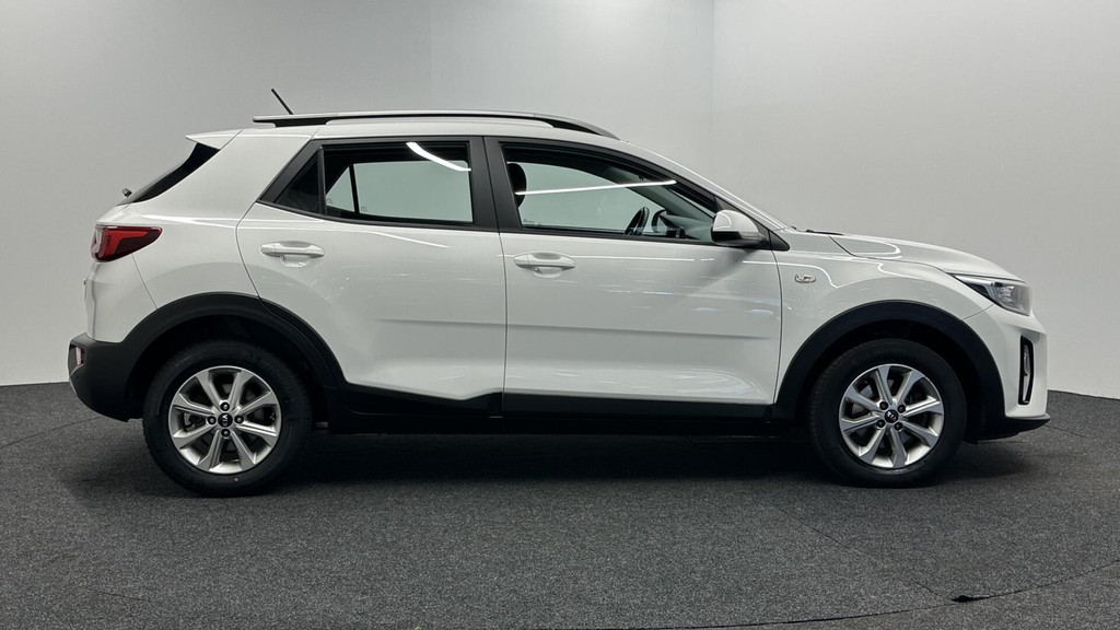 Kia Stonic (L874PV) met abonnement