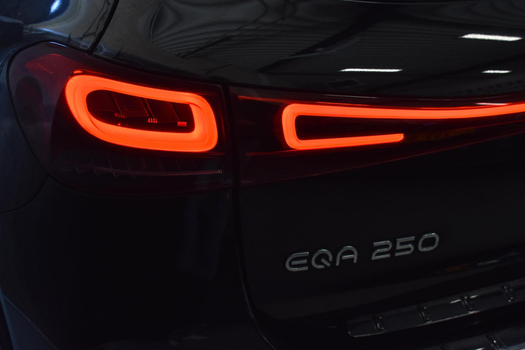 Mercedes-Benz EQA (N922TR) met abonnement