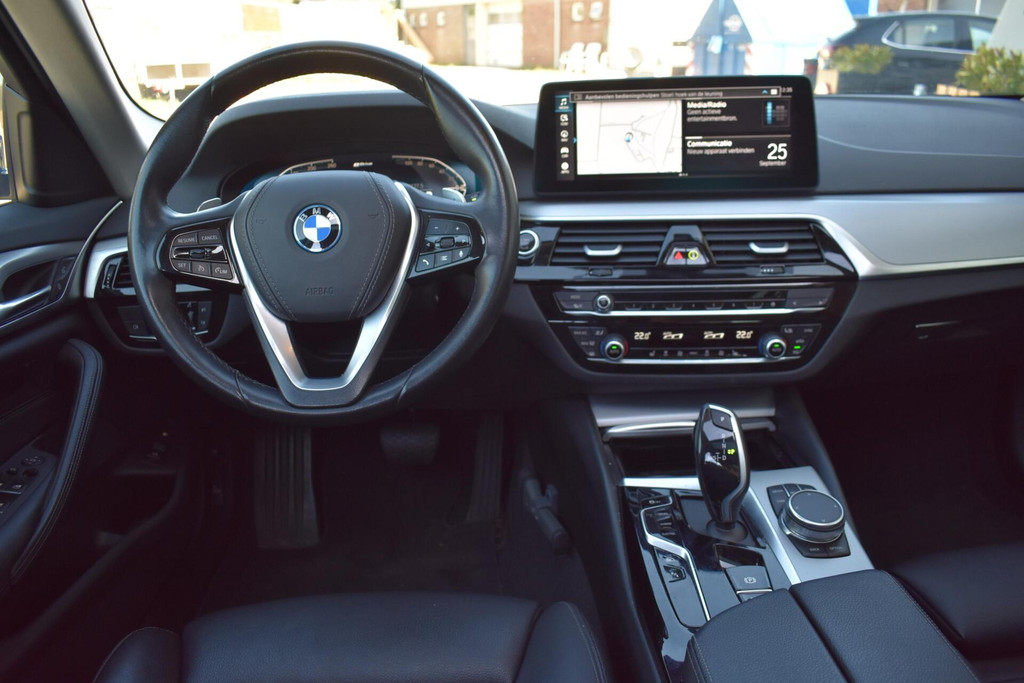 BMW 5 Serie touring (R433NX) met abonnement
