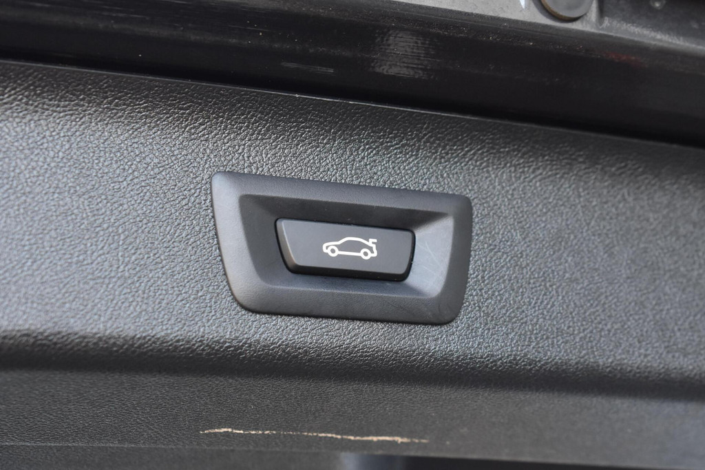 BMW 5 Serie touring (R433NX) met abonnement