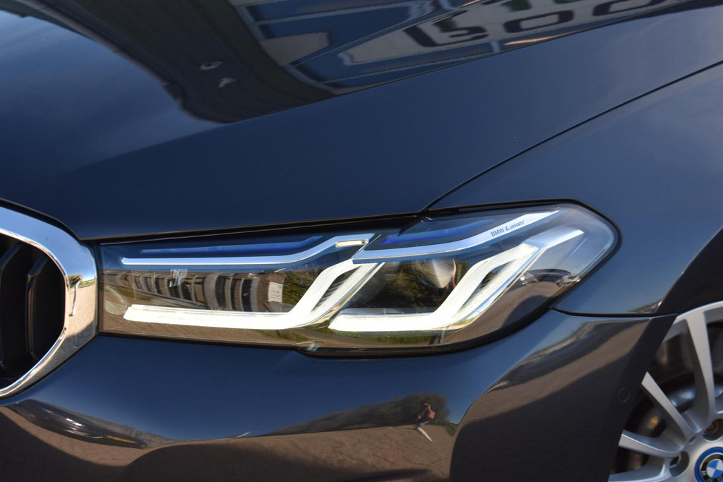 BMW 5 Serie touring (R433NX) met abonnement